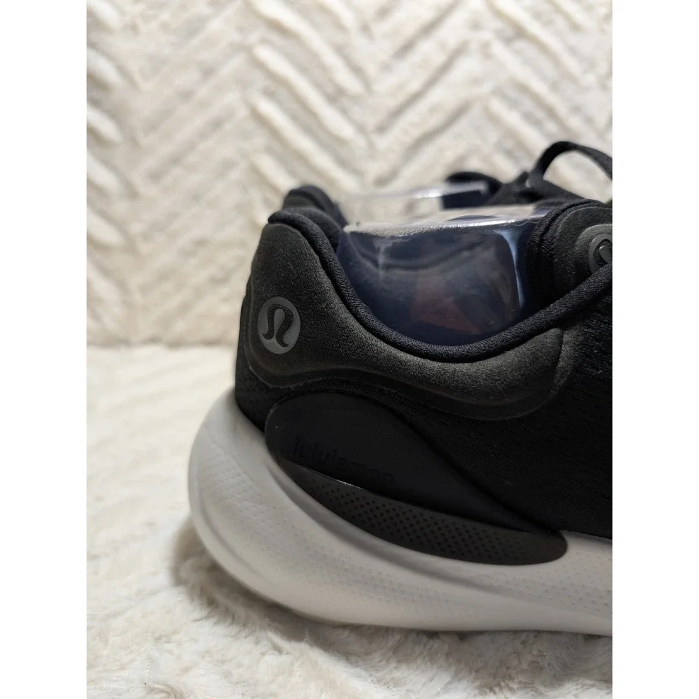 T1 Lululemon Beyondfeel Run Shoes Mens Size 11 Black Running Workout Sneakers - Picture 5 of 11
